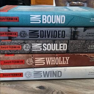 brand new condition Unwind book series